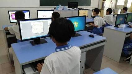 计算机技术培训与综合作品制作——电脑制作社团表白社团季
